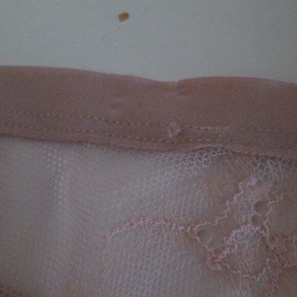 b.tempt’d by Wacoal No Strings Attached Lacy Panty Cheeky Pink NWT XL - Picture 7 of 7